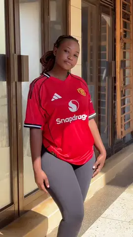 #tiktokuganda🇺🇬🇺🇬 #tiktokkenya🇰🇪 #fffffyyyyypppppppp🖤 #trendingvideo #viralvideos #AfricanSports #fynoug don’t talk about my jersey 😂😂