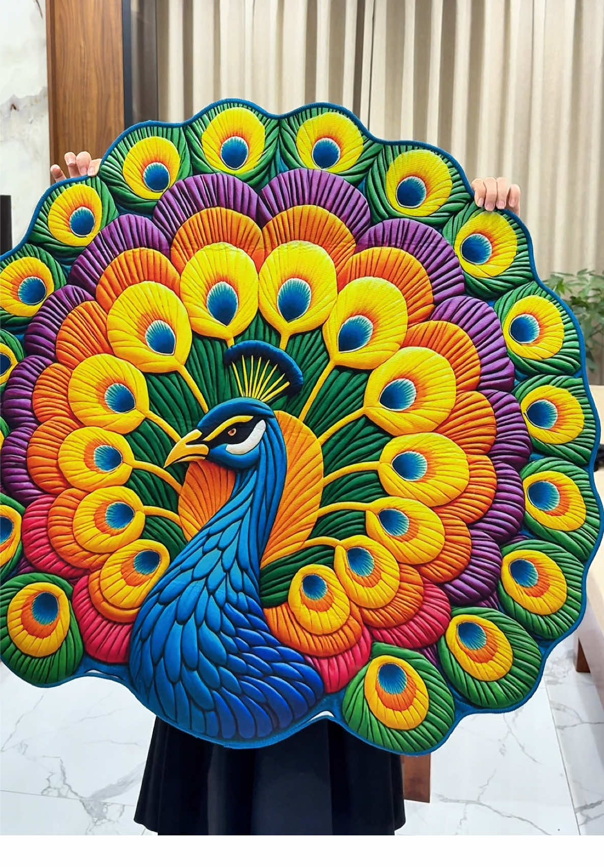 Thảm hoạ tiết con công 5D cao cấp loại 1, thấm hút tốt. #thamlauchan #thamdecor #thamconcong #xuhuong #bongbuongbinh 