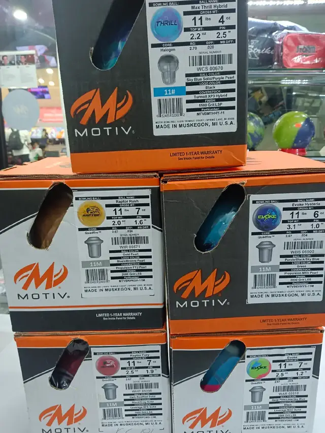 Restock Motiv Raptor Fury Motiv Raptor Rush Motiv Evoke Motiv Evoke Hysteria Motiv Max Thrill Hybrid Available at Federal Pro Shop @ Wangsa Bowl Ioi City Mall Putrajaya #getmotivated 