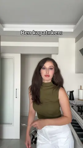 Evdeki eşyalara sürekli zarar veriyorum 😭
