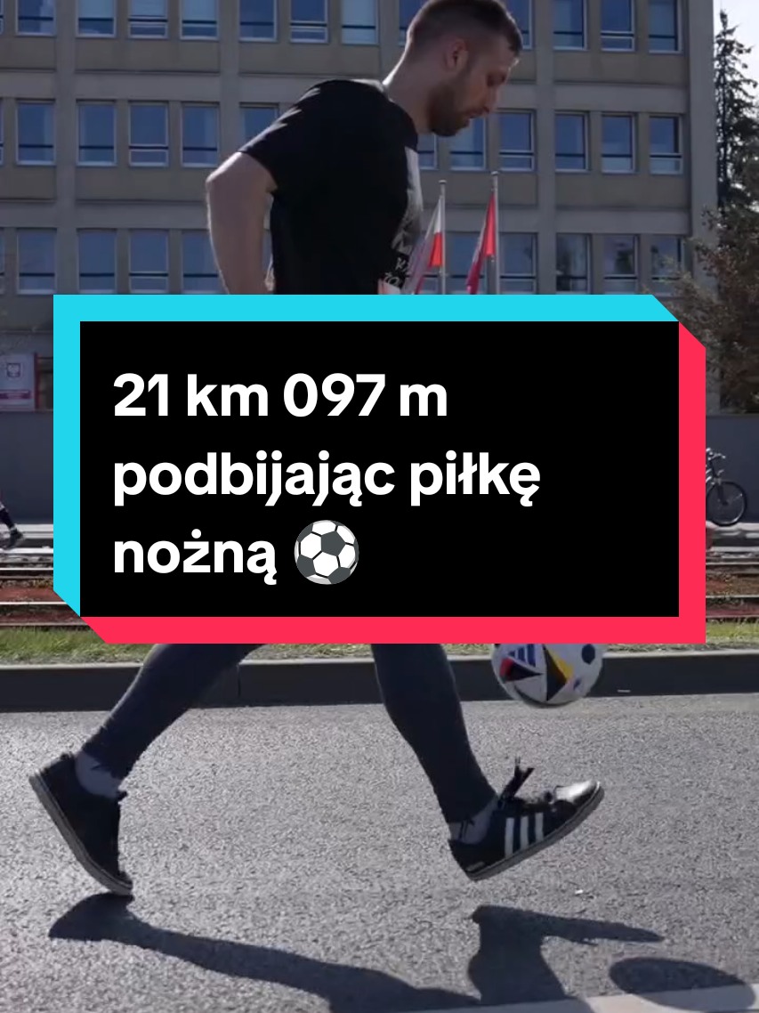 21 km 097 m podbijając piłkę nożną ⚽ 🫡✌️#pilkanozna #szczecinek #szczecin #dlaciebie #patrykzongluje 