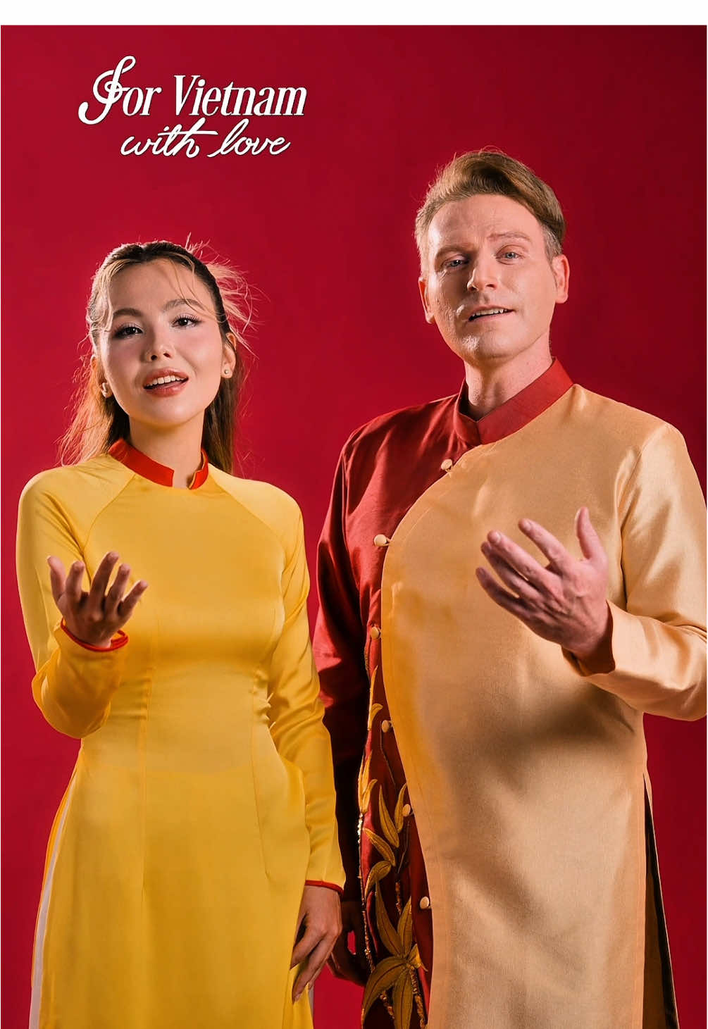 Việt Nam trong tôi là…cùng em @My Carol #forVietnamwithlove #tinhcaxuyenviet