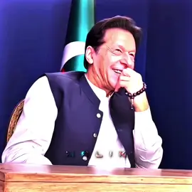 Maryam Nawaz learned to clean the bathroom in prison 😂 #pti #imrankhanpti #growmyaccount #unfreezemyaccount #dontunderreviewmyvideo 