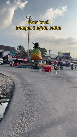 Vibes jalancagak sore hari. #jalancagak #jalancagaksubang #subangjawabarat #jawabarat #kebunteh 
