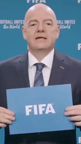 El presidente de la FIFA revela a los 5 jugadores favoritos para el Balón de Oro.