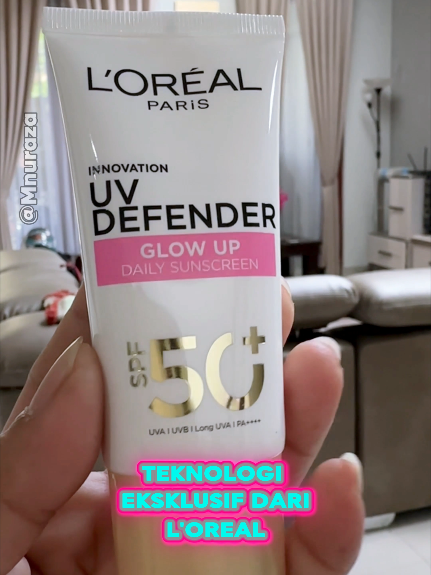 ☀️ Kulit cerah dan terlindungi dari sinar UV seharian? Bisa banget! L’Oréal UV Defender Glow Up, sunscreen dengan SPF 50 PA++++ yang bikin wajah glowing, cerah, dan tetap terlindungi. Cerah sekarang, glowing kemudian ✨ #GlowWithLoreal #LorealParis #UVDefender #LorealSkincare #SunscreenWajib #SunscreenSPF50 #SkincareRoutine #GlowingSkin #CerahMaksimal #PerawatanWajah #ProdukViral #SkincareTikTok #FYP