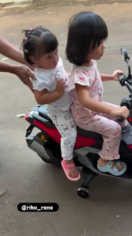 Pegangan yg erat Ly 🥰 #MasyaAllah #ranaimamalikaraudhiaandara #lily #raffinagita1717 #fakesituation⚠️ 