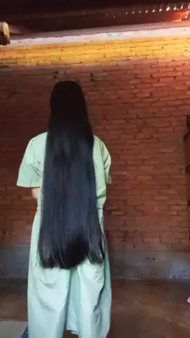 #fbbbbbbbbbbbbbyyy #hairplay #rambutpanjang tahun besok rambut gue akan panjang lgi minta doa aja 