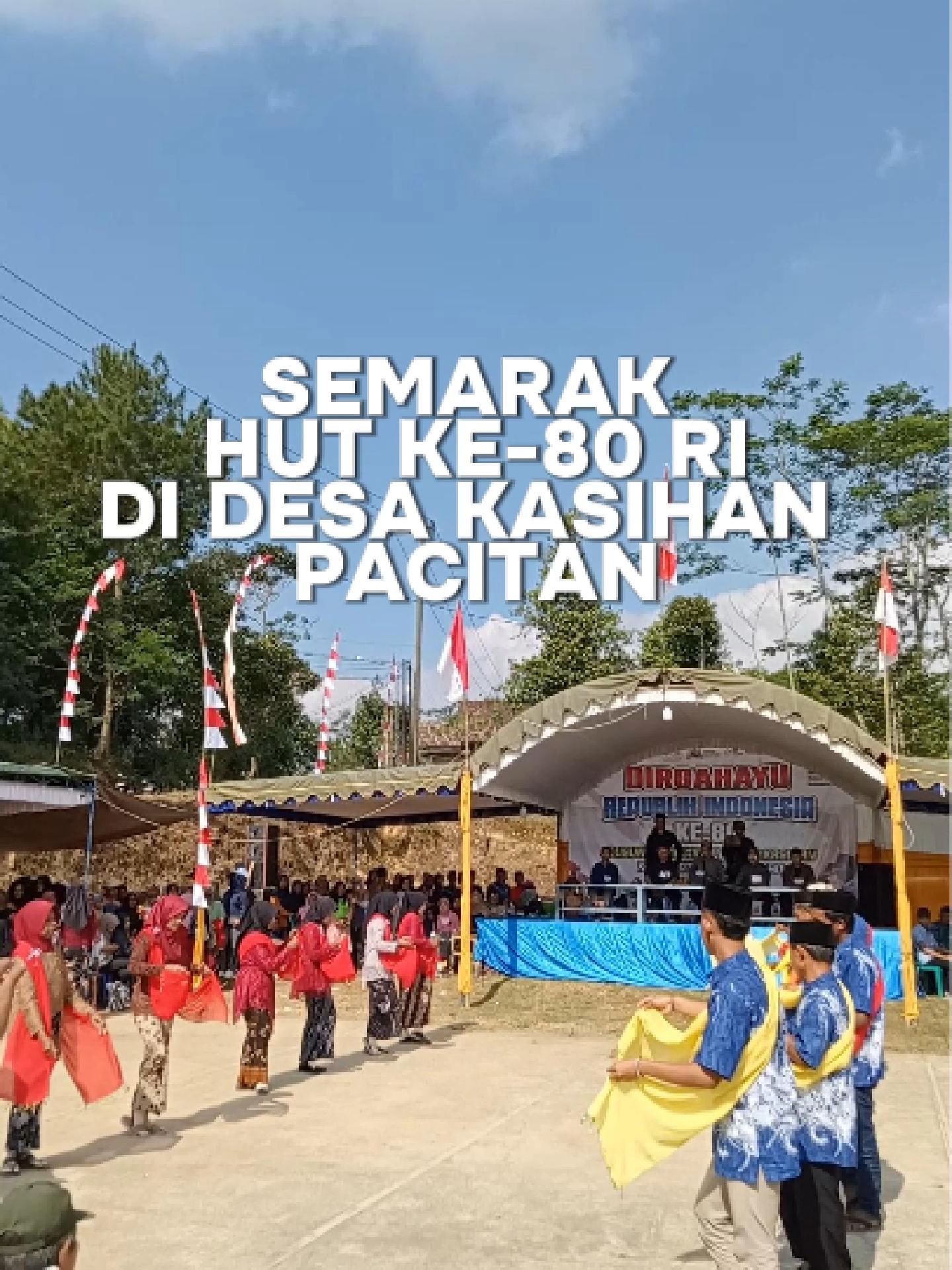 Di tengah keterbatasan, mereka buktikan bisa! 🥹  Bolo, ini kisah inspiratif dari Dusun Sidomakmur, Desa Kasihan, Pacitan. Lebih dari 300 warga dengan semangat gotong royong yang luar biasa, sukses merayakan HUT Kemerdekaan RI ke-80 dengan penuh kemeriahan dan kekeluargaan. Dari lomba menghias tumpeng, seni pertunjukan, sampai lomba Tari Tayub yang sangat menghibur. Semua biaya acara murni dari swadaya masyarakat, lho! Ini bukan cuma soal lomba, tapi tentang bagaimana warga bersatu, melestarikan budaya, dan membangkitkan semangat kebersamaan. Music: The Success by Keys of Moon | https://soundcloud.com/keysofmoon Music promoted by https://www.chosic.com/free-music/all/ Attribution 4.0 International (CC BY 4.0) https://creativecommons.org/licenses/by/4.0/ #HUTRI #Sidomakmur #Kasihan #Tegalombo #PacitankuTV