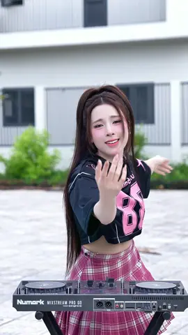Em dành sự ưu tiên cho ai ? #suuutiencuaemmremix 