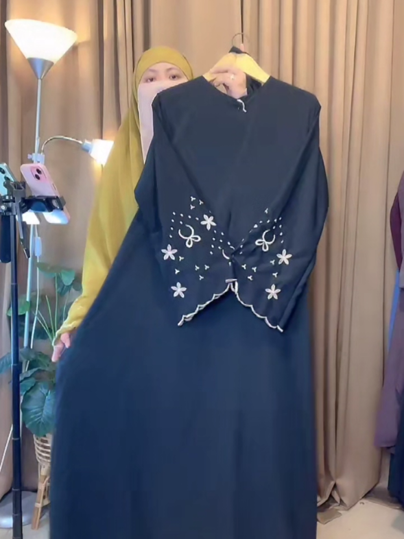 fashion Gamis Abaya Turkey Basic Bordir Coquette Bagian Tangan Bahan Sabrina Anti Uv Free Belt #gamis #abaya  #gamisabaya #gamissethijab #gamismurah 