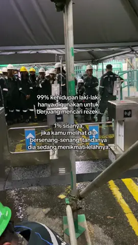 semoga dimurahkan rezeki blake awok kiter👷🏻 #oilandgaslife #petronaspenapisanterengganu 