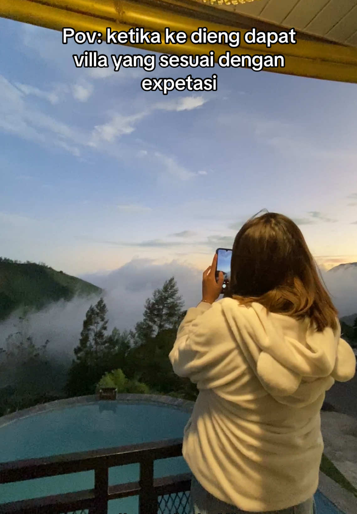 Villa best view dieng sesuai expetasi  Forr boking : 082225625179 #dieng #penginapandiengsikunir #hoteldieng #villaestetik #kemalavilladieng 