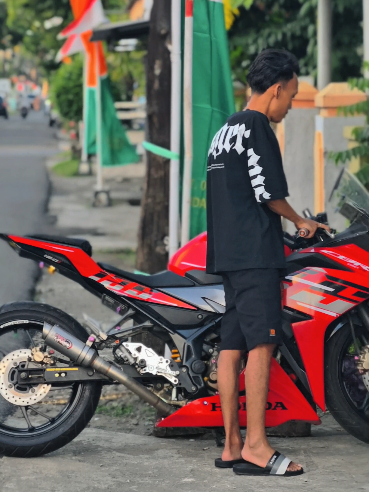 infoo masehhh...  #cbrfacelift #cbr150r #cbrganteng #longarm 