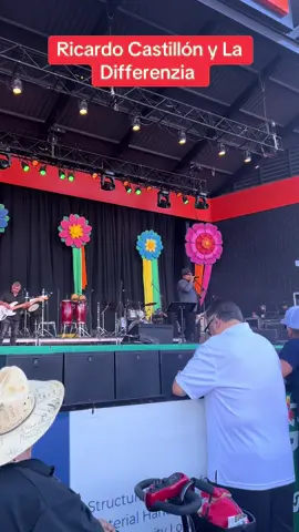 Ricardo Castillón Y La Differenzia, man what a show!  #fyi #tejanostyle #sanantonio #chicago #tejanomusic 