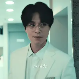 See he’d never hurt a fly  Cc: @ava ❀ 💕 #foryouu #mxddz4x #strangersfromhell #seomoonjo #leedongwook 