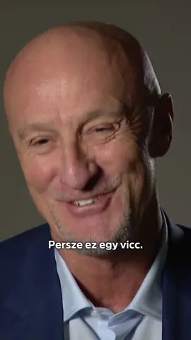 Marco Rossi bajban van jobbhátvéd poszton. 😂🇭🇺 #m4sport #foci #szoboszlai #magyar #marcorossi 