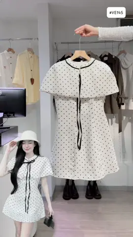Váy xinh mặc được 2 kiểu 🥰  MSP: VE145 #torendoclothing #osaka #hàng_sẵn_tại_nhật  #quầnáoquảngchâu #quần_áo_nữ_sẵn_tại_nhật 