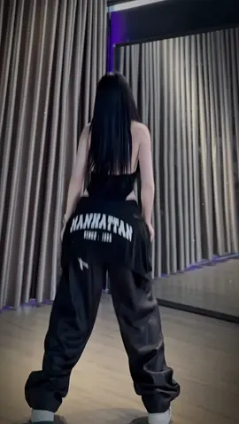 Okeyyy 🙋🏻‍♀️🙋🏻‍♀️ #fypp  #xuhuong #dance #viral 