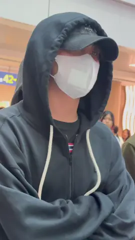 my bf 🐻🫶🏻 #haechan 