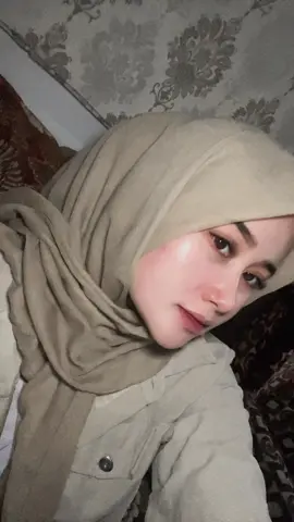 Dalam hati seseorang siapa yang tai ☺️