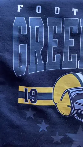 FOOTBALL SEASON IS COMING!!! Grab this comfy crew and size up for the perfect Sunday vibe. #greenbaypackers #sundayfootball #gopackgo 