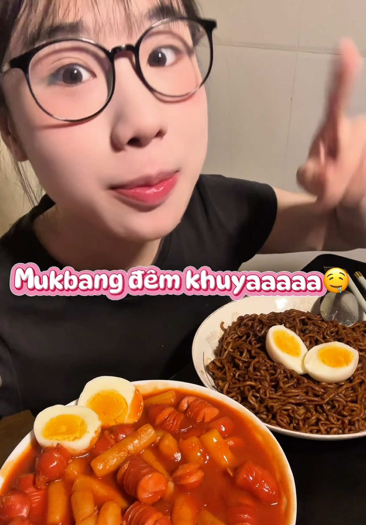 Ăn đêm cùng bé Hiền nha😋#mukbang #asmrsounds #tokbokki #lauracoffe #nhatkimanh 