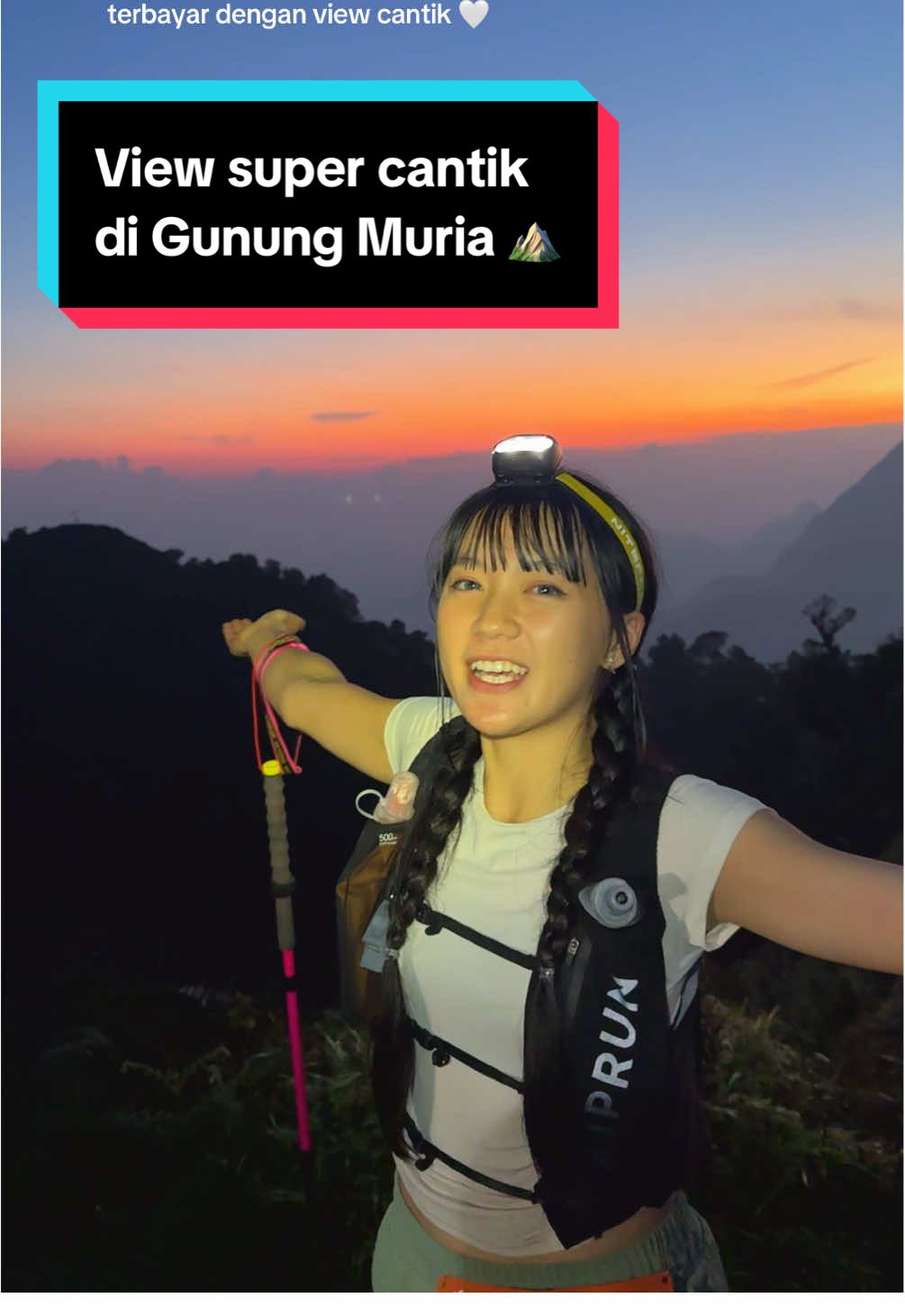 Gak semua orang bisa lihat view secantik ini. Terimakasih Gunung Muria, sudah mengijinkan Cigul berdiri dan menyaksikan keindahanmu yang sangat luar biasa 🖤 Semoga suatu saat bisa kembali lagi🤝🏻 And of coba appreciate to all team UTMM yang sudah membuat event yang super luarr biasaa ini 🥹🖤  kalau ga ada event ini, gak mungkin aku bisa berdiri dan melihat keindahan G.Muria  • #utmm #trail #trailrun #gunungmuria #muria #kudus #jateng #lari #30km #itra 