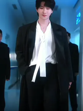 Pasangan badasku🔥, suka banget sama chemistry mereka🥰 #zhangjijun #mengna #shorts #dracinrekomendasi #dracin #cdrama #miniseries #shortdrama #fyp #foryou #iQIYI 