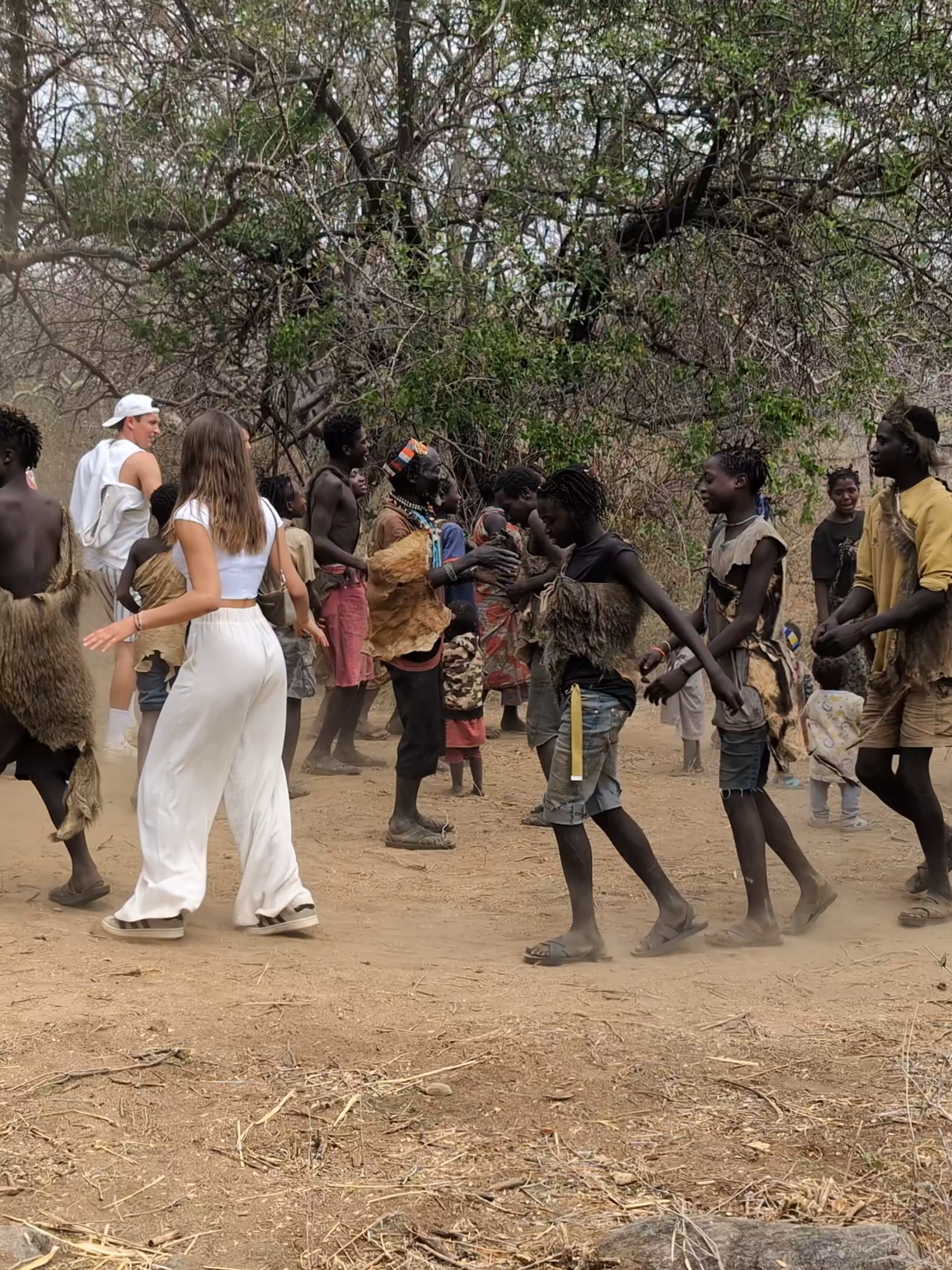 Hadzabe Tribe bushmen love sharing their traditional ways of living with visitors 🥰