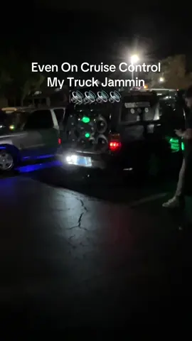 Volume on half at the car show #carshow #caraudio #soundsystem #viralvideo #audiosystem 