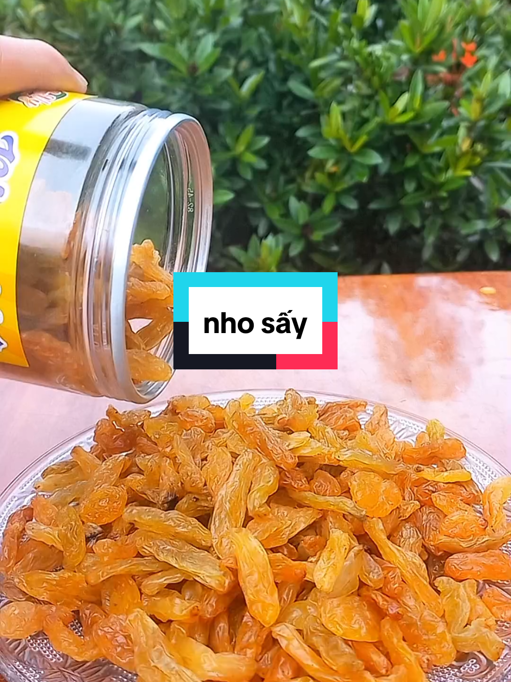 Nho vàng sấy chua chua ngọt ngọt mọi người đã ăn thử chưa?#nhosaykho #nhosay #nhokho #nho #anvyfood 