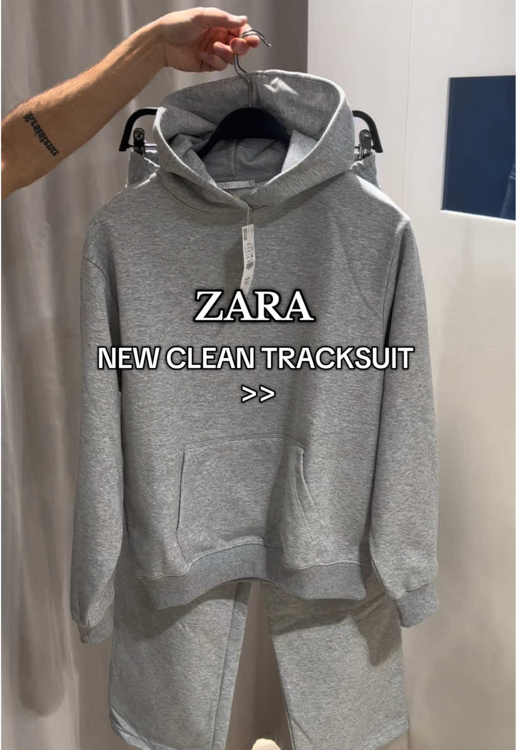 New clean tracksuit from @ZARA #fyp #tracksuit #zara #fashion #viral @Numeris 