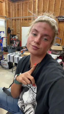 I didn’t even realize my necklace was on backwards until I made this video. 🙃 #femalemechanics #mechaniccowgirl #chevy 
