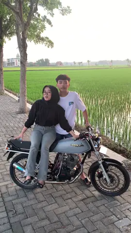 nyenja with you😍@𝓭𝓲𝓷𝓪𝓪 🦋 #glgank🤙