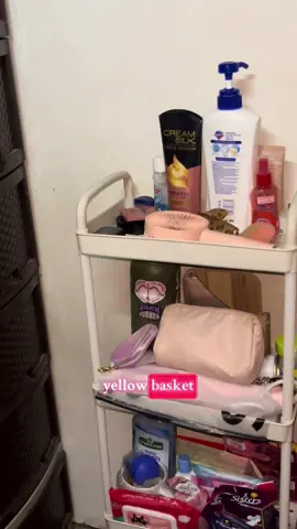 para di na makalat sa kwarto #trolley #organizer #layeredorganizer #homeessentials 