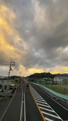 幸せかどうかは自分で決める｡ #japan #japanvibes #sunset #somebodyspleasure #animevoice 