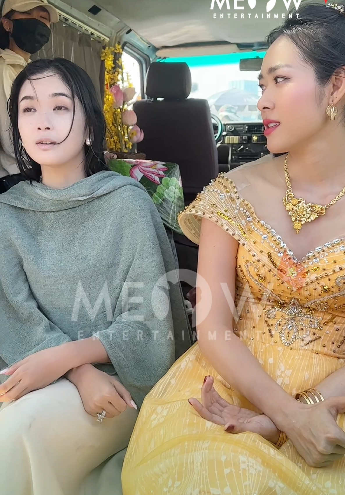 Diệp Bảo Ngọc bắt bài Ngọc Xuân diễn nhắm mắt vẫn lén lén mở mắt nhìn dàn diễn viên diễn trong Làm Giàu Với Ma - Cuộc Chiến Hột Xoàn #MeowEntertainment #TikTokGiaiTri #MeowNetwork #LamGiauVoiMa2 #LamGiauVoiMa2ByMeow #LamGiauVoiMaCuocChienHotXoan