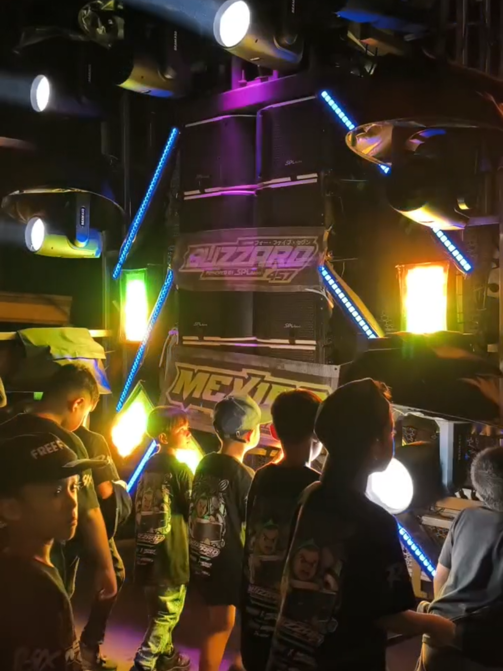 BLIZZARD AUDIO Karnaval Kalipecabean Sidoarjo 2025 #karnaval2025 #blizzardaudio #karnavalsoundsystem #horeg 