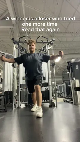Some cable flys from my chest workout this morning. #chest #pushdayworkout #fitnessjourneyprogress #morningworkout #gym 