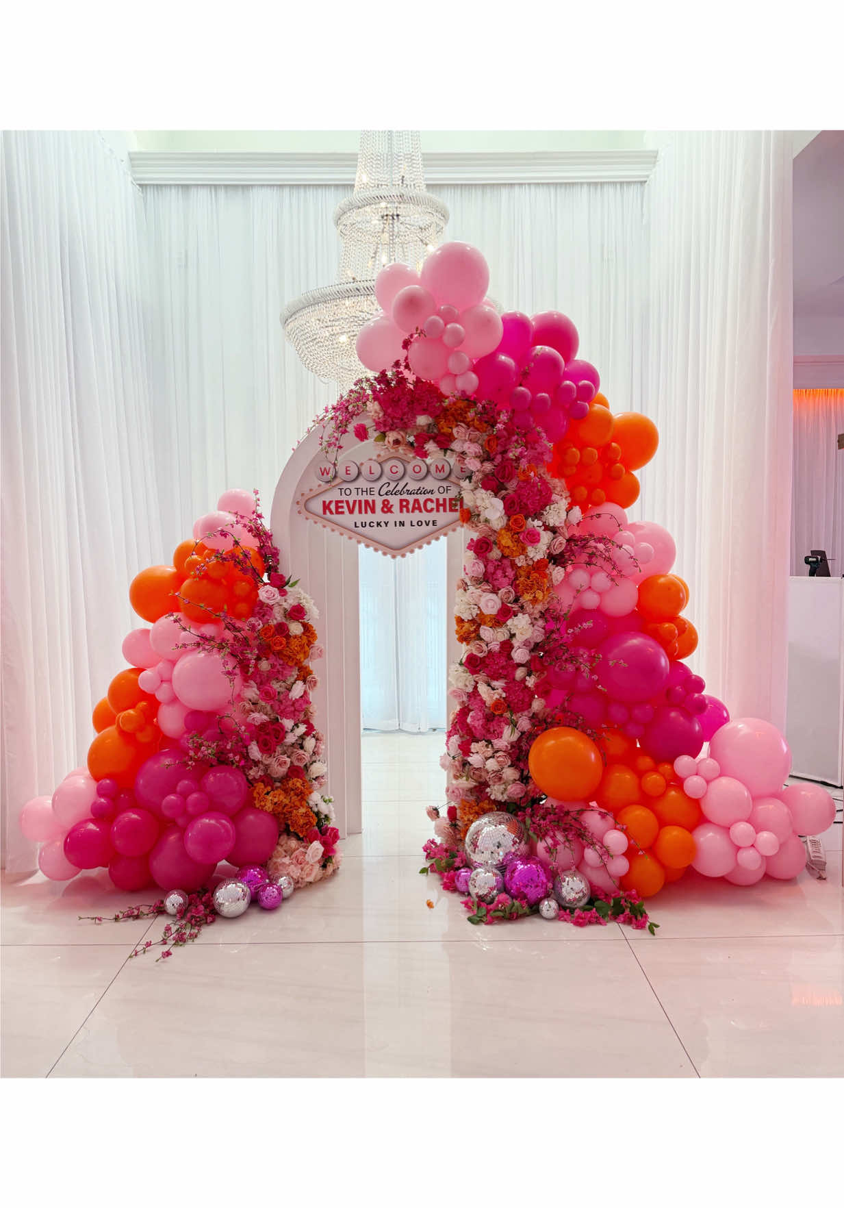 #partymiami #birthdayballoon #miamidecoration #balloonsdecor #balloonsmiami 