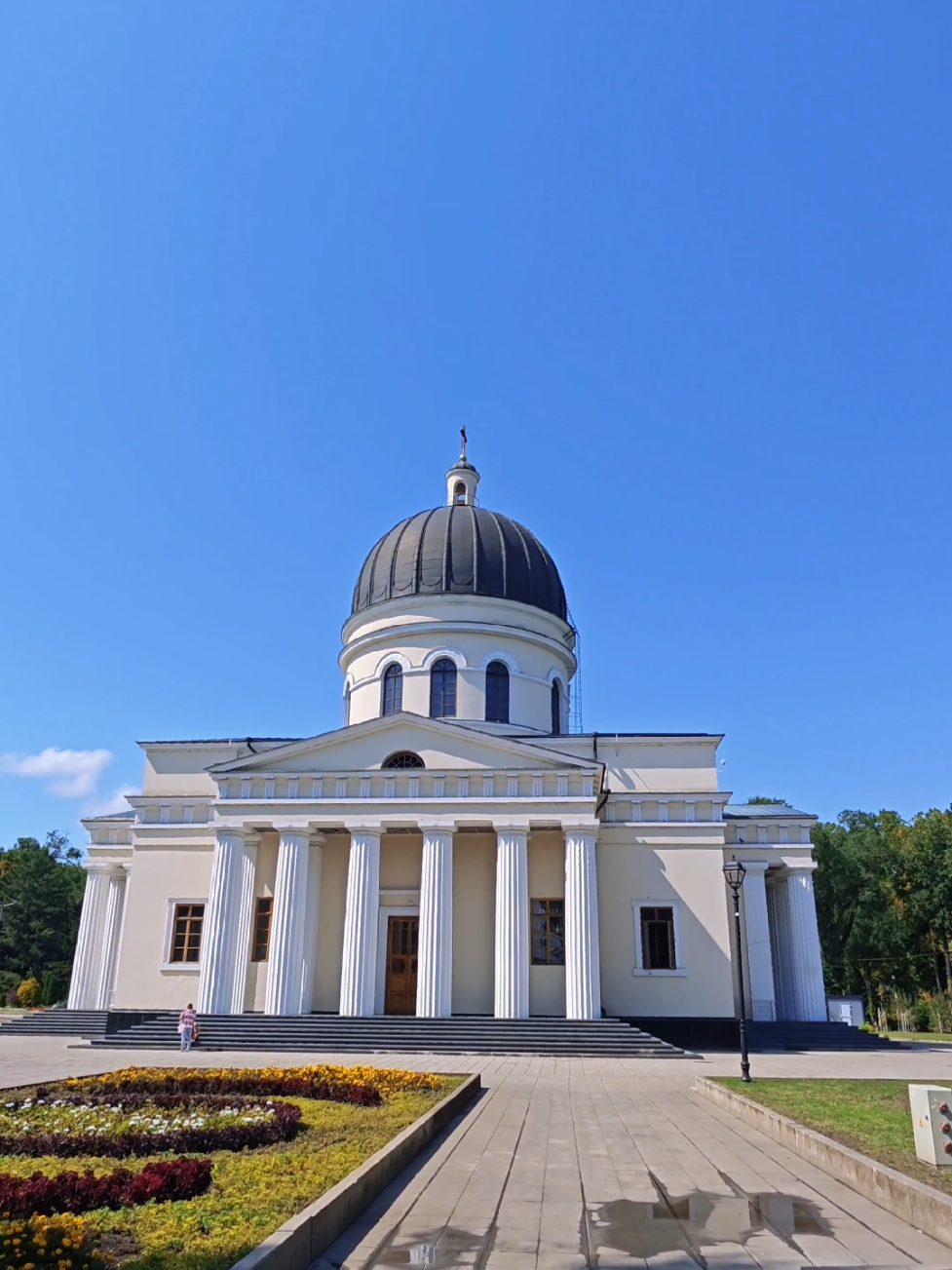 მოლდოვა / Chisinau 🇲🇩 დანარჩენს ინსტაგრამზე ნახავთ #მოლდოვა #moldova #moldova🇲🇩 #chisinau #მოგზაურობა 