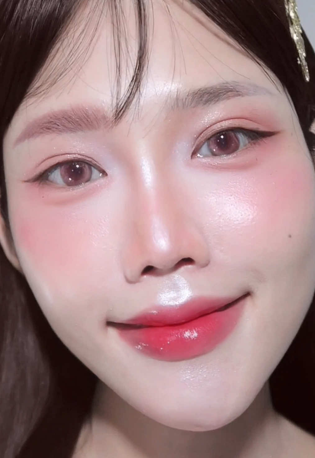 ได้คิ้วชมพูที่ถูกต้องสวยมากค่ะหน้าหวานขึ้นเลยนะ#ดินสอเขียนคิ้ว #ดินสอเขียนคิ้วกันเหงื่อ #มาสคาร่าคิ้ว #คิ้วปัง #คิ้วสวย 