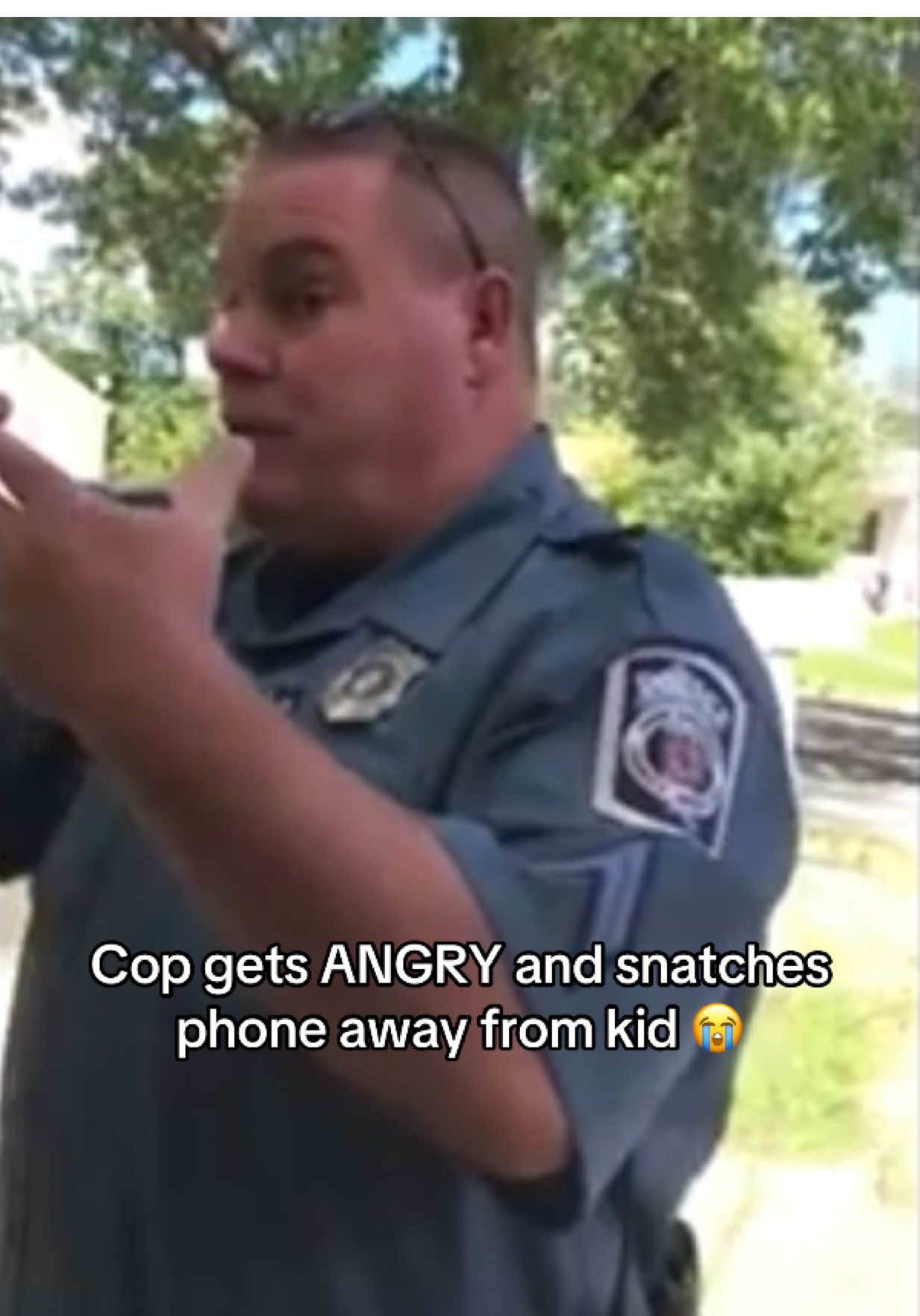 This is hilarious! #police #policeofficer #stealingiswrong #viral #fyp 