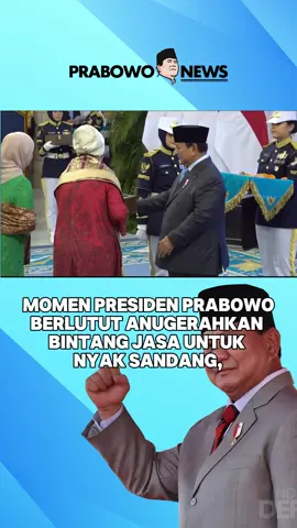momen Presiden Prabowo berlutut saat memberikan tanda kehormatan kepada nyak sandang 