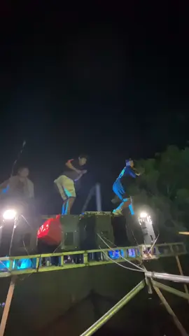 stresss kebehhh 😭@ʙᴜɴɢᴀ ᴀᴜᴅɪᴏ ʙʟɪᴛᴀʀ ᴏꜰꜰɪᴄɪᴀʟ #bungaaudioblitar #promomakangajian #fyp #djkarnaval 