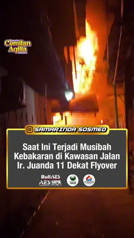 Hingga Saat Berita Ini Diunggah Untuk Petugas Damkar Dibantu Relawan Gabungan Tengah Upaya Menuju ke Lokasi Kejadian. Video Source; WAG. Relawan 🍿Tempat Toko Camilan Terlengkap Hanya di @Cemilan_aqilla 🛞 Toko Velg Mobil Terlengkap di Samarinda Hanya di @jatim_rims_  💫 Destinasi Wisata Keluarga Terlengkap Hanya di @rumahulin.arya 🚜 Sumber Kontruksi Terpercaya @udtigaputri  #hallosamarinda #busamsamarinda #samarindaterkini #beritasamarinda #beritakaltim                     