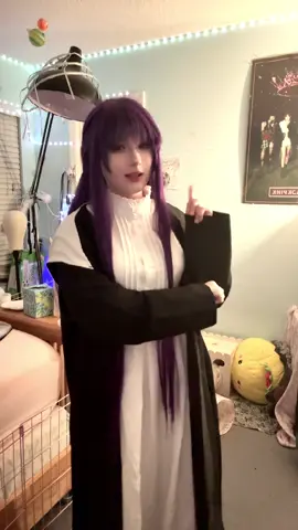 The wig got super tangled omg bruh #fern #fernfrieren #ferncosplay #frierenbeyondjourneysend #frierenbeyondjourneysendcosplay 