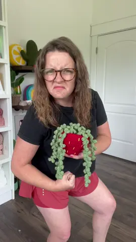 New crochet pattern  Strawberry plant holder. Coming out before August ends!  #freecrochetpattern #newcrochetpattern #crochetstrawberry #crochetplants