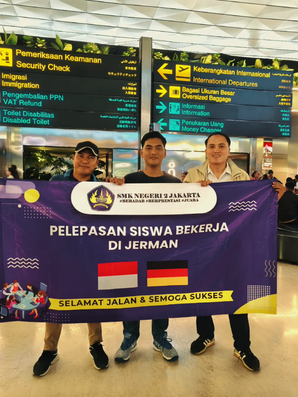 POV : Pelepasan Murid Ke Jerman #murid #pelepasan #siapkerja #smk #kaburajadulu 